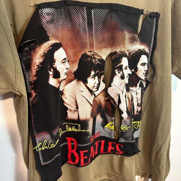 The Beatles Distressed Voodoo Tee - Picture 2 of 5